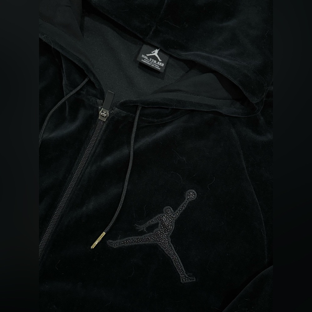 SOLD. - Picture 3 of 5